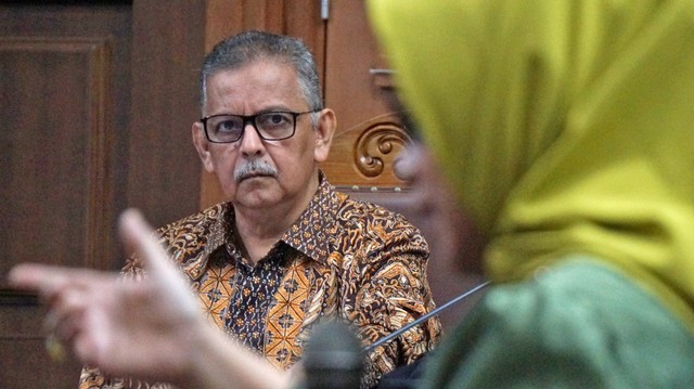 Sofyan Basri saat menjalani persidangan Pengadilan Tipikor, Jakarta, Senin (29/7). Foto: Fanny Kusumawardhani/kumparan