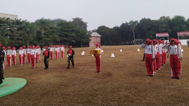 Suasana pelatihan Paskibraka Nasional 2019 di PP PON Cibubur, Jakarta Timur, Senin (29/7). Foto: Maulana Ramadhan/kumparan