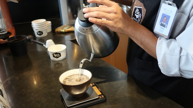 5 Alasan Kenapa Kopi Buatanmu Rasanya Terlalu Pahit (939948)