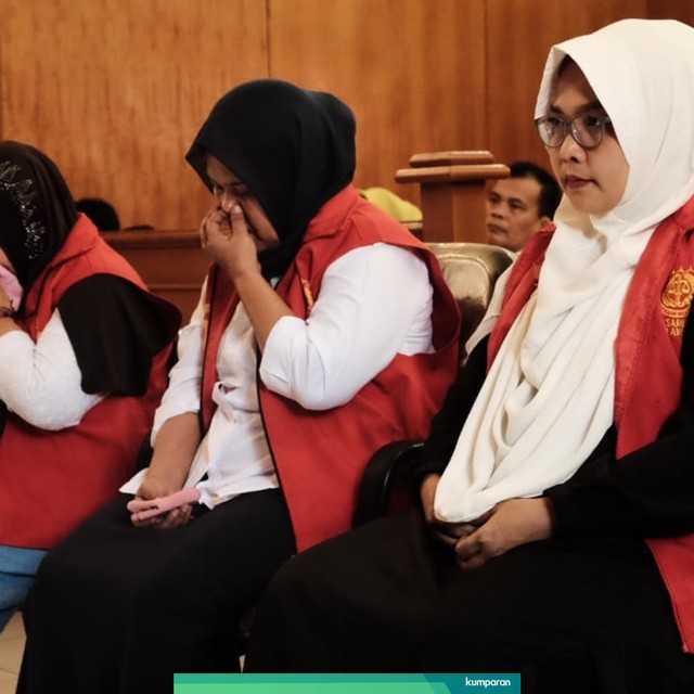 Tiga emak di Karawang divonis 6 bulan penjara karena sebar berita fitnah terhadap Jokowi. Foto: Dok.Istimewa