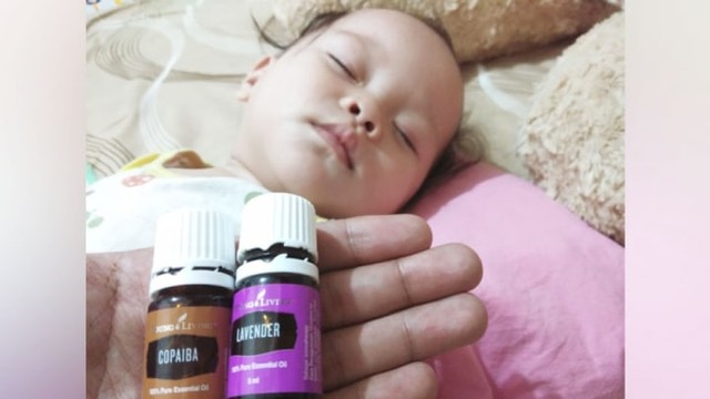 Duet Lavender Dan Copaiba Untuk Bayi Tumbuh Gigi Kumparan 