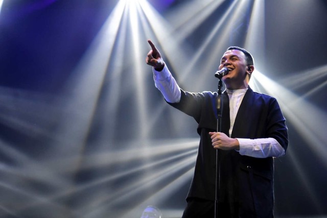 Tulus (NOT COVER)