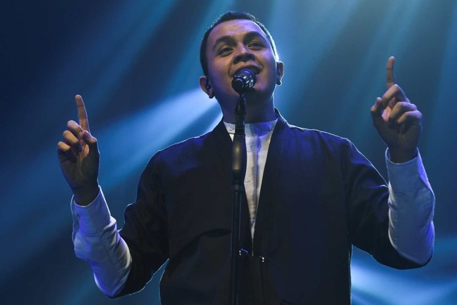 Tulus (NOT COVER)
