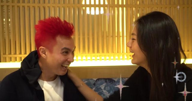 Baim Wong cat rambut jadi merah terang Foto: YouTube BaimPaula