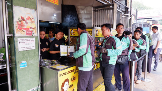 Cerita Kesuksesan Nanik Soelistiowati Berbisnis Pisang Goreng Madu (35454)