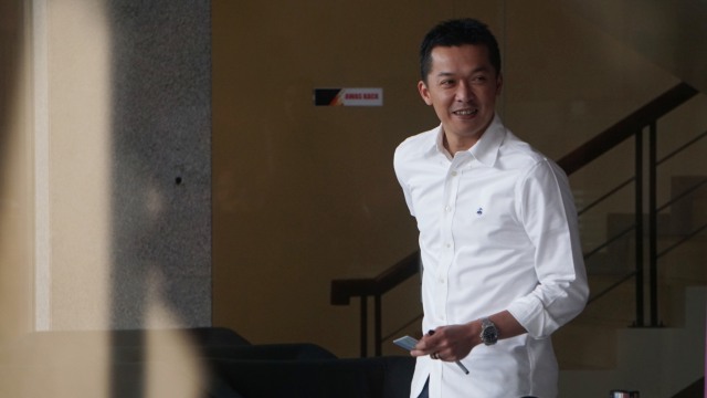 Taufik Hidayat usai menajalani pemeriksaan sebagai saksi di Gedung KPk, Jakarta, Kamis (1/8). Foto: Fanny Kusumawardhani/kumparan