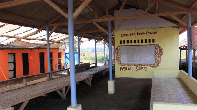 LIPUTAN KHUSUS, Tumpahan Minyak Pertamina, Pantai Tanjung Pakis, Karawang