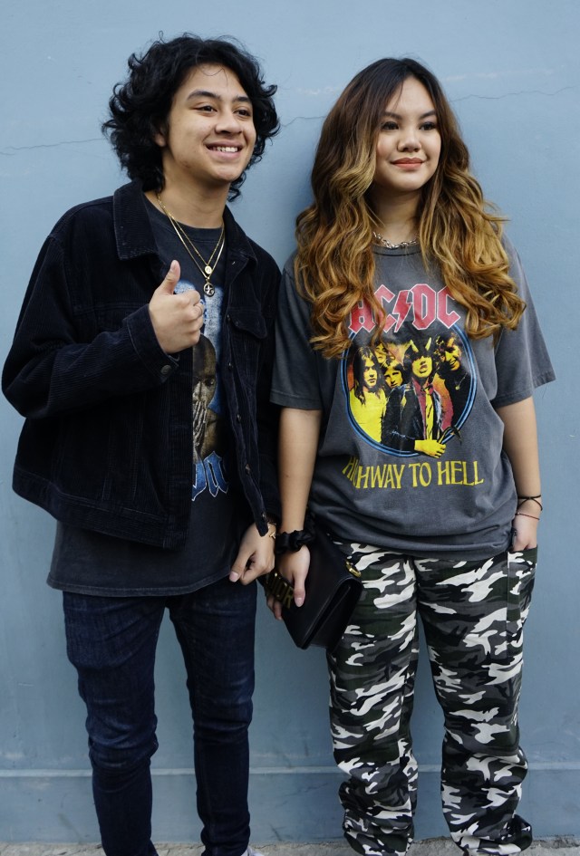 Penyanyi Bastian Steel dan Shafa Harris saat ditemui seusai mengisi acara di studio Trans TV, Jakarta, Jumat, (2/8). Foto: Ronny.