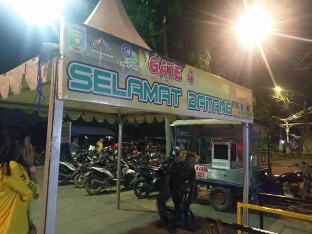 Gate 4 Pekan Raya Lampung 2019 berada di samping jalur Baypass | Foto :  Rafika Restiningtias/ Lampung Geh