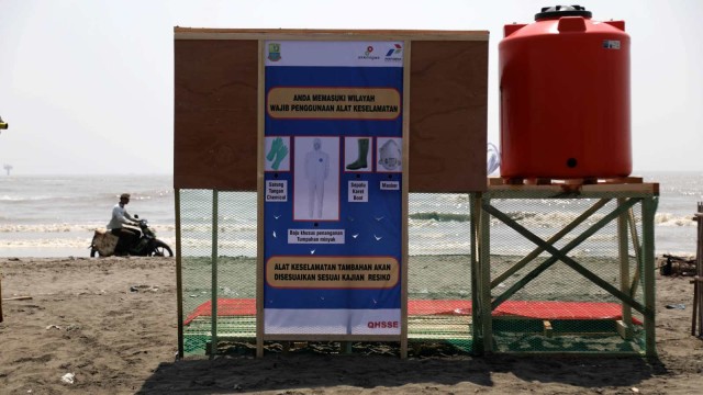 LIPUTAN KHUSUS, Tumpahan Minyak Pertamina, Pantai Sedari