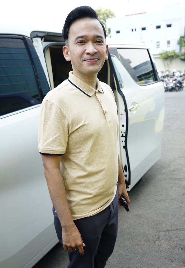 Presenter Ruben Onsu saat ditemui di Jakarta, Senin, (5/8). Foto: Ronny