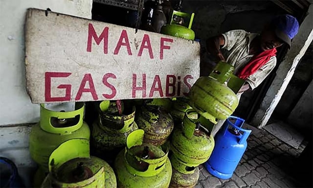 Kelangkaan Gas elpiji 3 Kg (Int).