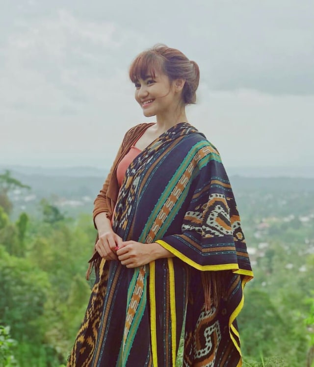 7 Potret Marcella Simon, Pesinetron yang Menginspirasi (251751)
