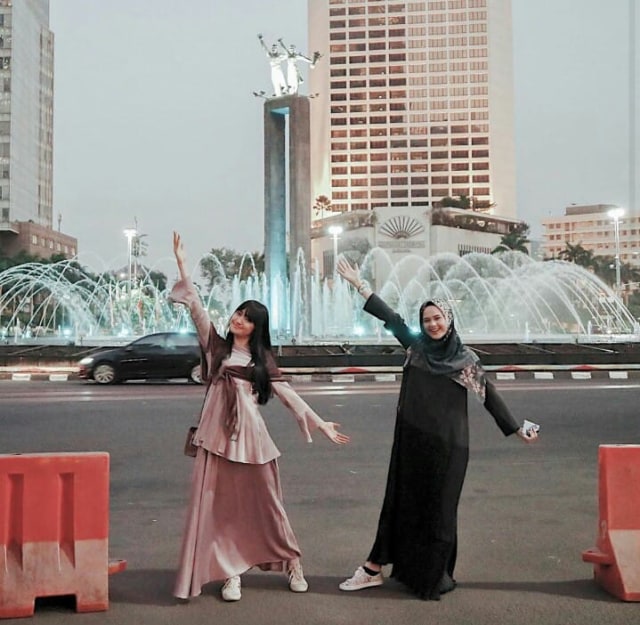 7 Potret Marcella Simon, Pesinetron yang Menginspirasi (251755)