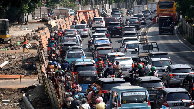 Ilustrasi lalu lintas Jakarta. Foto: Iqbal Firdaus/kumparan