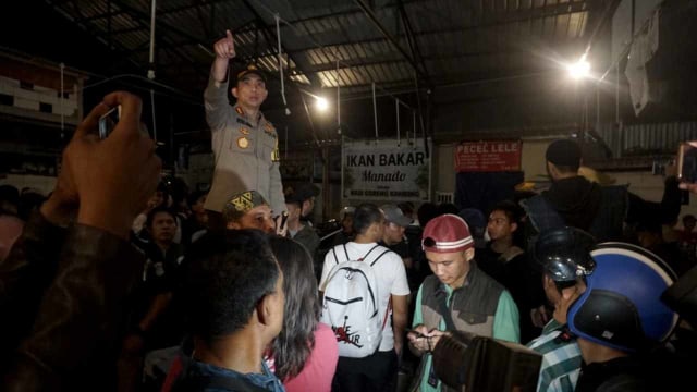 Suasana pasca rusuh di Komandan Caffe Foto: Iqbal Firdaus/kumparan