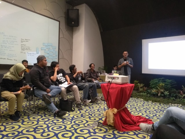 Suasana diskusi bersama media dan CSO | Foto : Rafika Restiningtias/ Lampung Geh