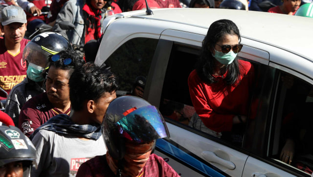 Foto: Ribuan Suporter Hadiri Pawai Kemenangan PSM Makassar (22327)