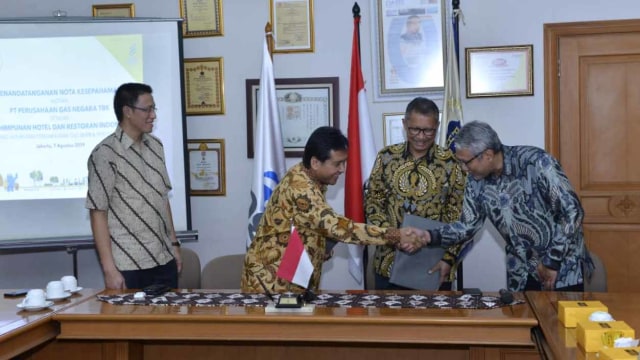 Penandatanganan Perjanjian Kerja Sama PGN dan PHRI