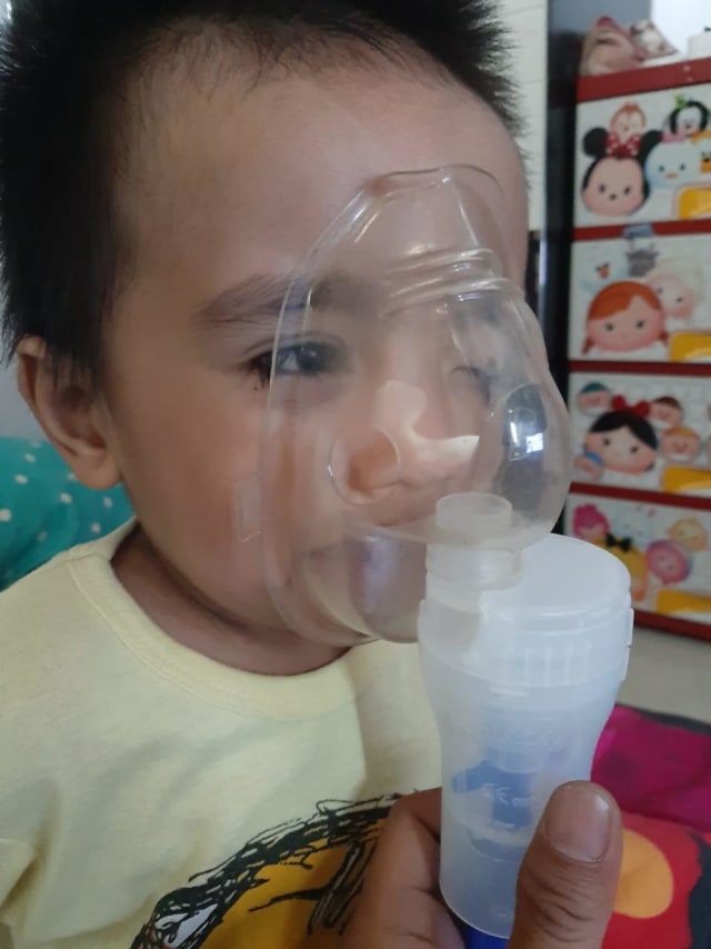 Seorang anak mengalami gangguan pada saluran pernapasan. Foto: Dok Hi!Pontianak