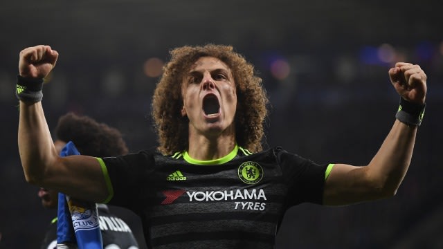Mantan penggawa Chelsea, David Luiz. Cie, mantan. Foto: Laurence Griffiths/Getty Images