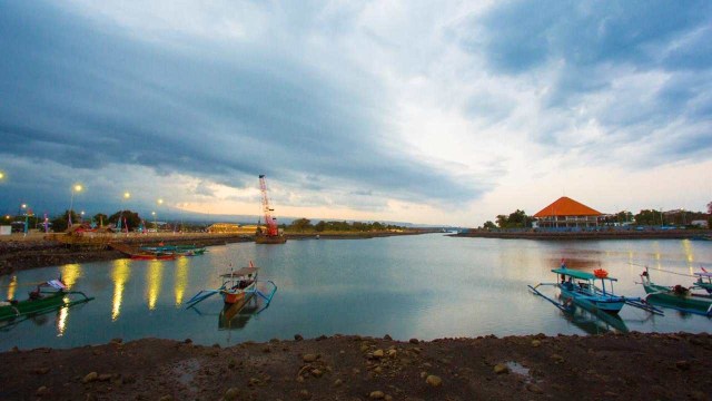 Dermaga Marina Boom Pendatang Baru Di Banyuwangi Yang