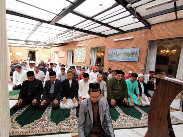 Imam oleh Randy Frans Sela (Dok. KBRI Kopenhagen)