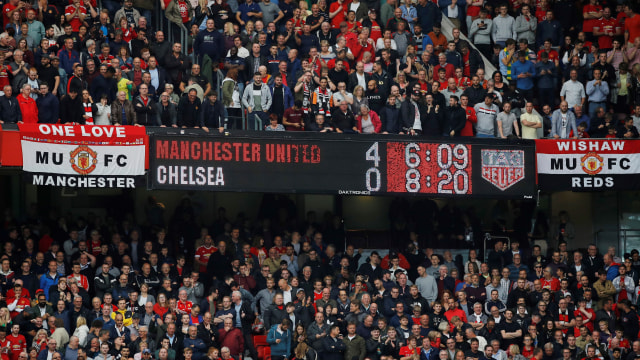 Manchester United membuka Premier League 2019/20 dengan kemenangan 4-0 atas Chelsea. Foto: REUTERS/Phil Noble