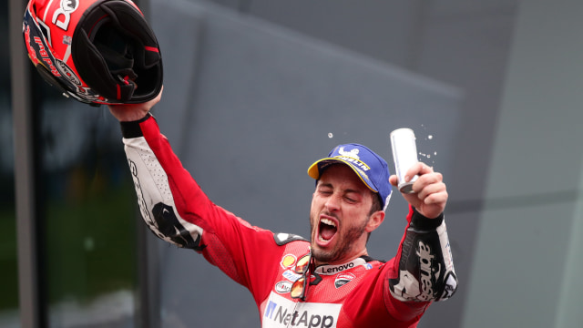 Andrea Dovizioso menangi GP Austria 2019. Foto: REUTERS/Lisi Niesner