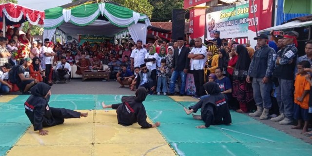 Atraksi pencak silat dari remaja Negeri Batu Merah (11/8). DOk Lentera Maluku