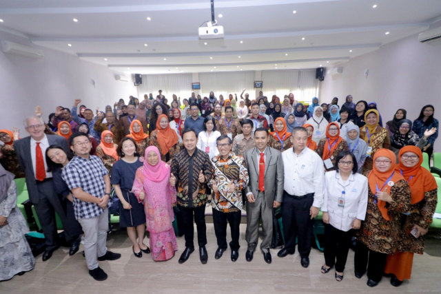 #Walikota Bogor Promosikan Sekolah Ibu di Seminar Internasional yang Digelar IPB University
