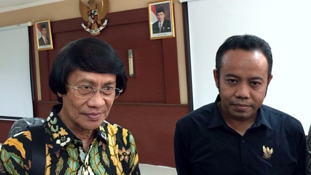 Ketua Komisi Nasional Perlindungan Anak, Dr. Seto Mulyadi, S.Psi., M.Si. (kiri). Foto: Muhammad Darisman/kumparan