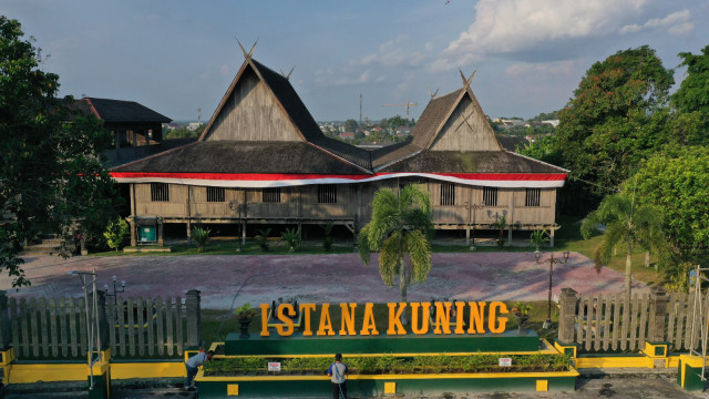 Istana Kuning Foto: Fitra Andrianto/kumparan