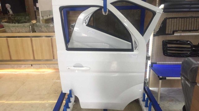 Komponen Esemka yang Diproduksi PT Solo Manufaktur Kreasi