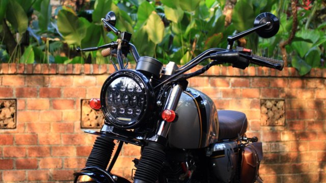 Inspirasi Modifikasi Yamaha Scorpio Jadi Tracker Gambot (29085)