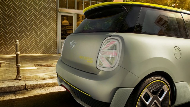 MINI E