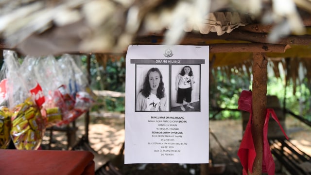 Poster pencarian Nora Quoirin di Malaysia. Foto: AFP/Mohd Rasfan