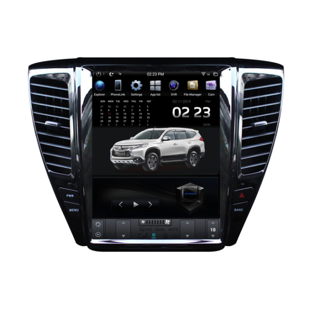 Head unit 'Tesla style' Pajero Sport