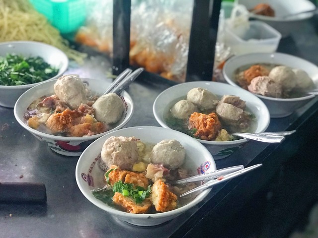 Rekomendasi Tempat Makan Enak Di Yogya Bakso Jawi Bu Miyar Kumparan Com