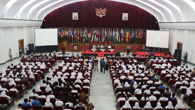 Pelajar di Bandung diberikan pemahaman nilai-niai Pancasila. Foto: Dok. Polrestabes Bandung