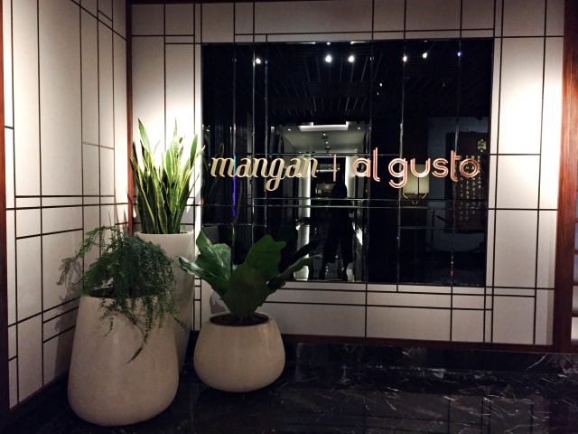 Restoran Mangan di JHL Solitaire Gading Serpong