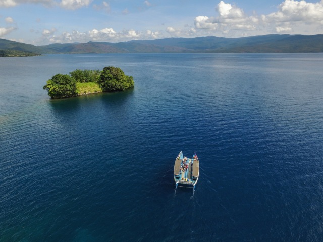 Danau Matano di Sulawesi Selatan Foto: Shutter Stock