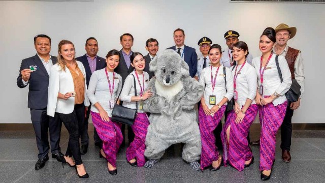 Penerbangan perdana maskapai Malindo Air rute Kuala Lumpur-Sydney melalui Denpasar, Bali.