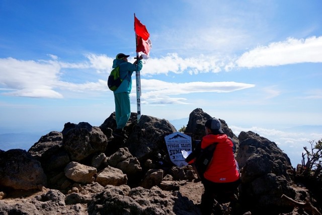 Puncak Gunung Sumbing.JPG