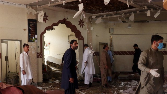 Bom meledak di Masjid di Kuchlak, Quetta, Pakistan. Foto: REUTERS/Stringer