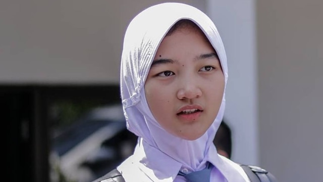 salma(1).jpg