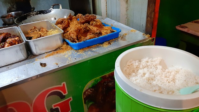 PhotoEditor_20190818_080450268.jpg