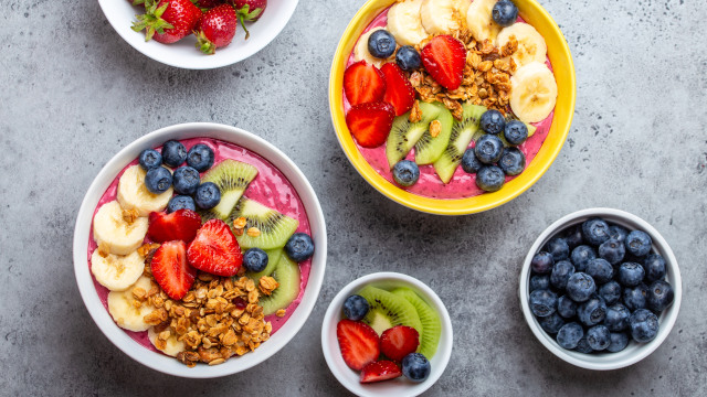 Resep Sarapan Keluarga: Smoothies Granola Rumahan (21177)