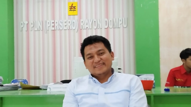 Zazil Bustomi, Manajer Unit Layanan Pelanggan PLN Dompu. Foto: Info Dompu