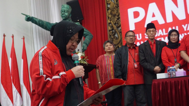 Tri Rismaharini saat dilantik sebagai Ketua Bidang Kebudayaan PDI Perjuangan di DPP PDIP, Jakarta, Senin (19/8). Foto: Fanny Kusumawardhani/kumparan